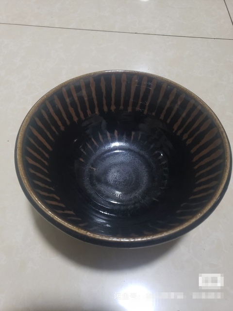 古玩陶瓷磁州窯菊花碗真品鑒賞圖