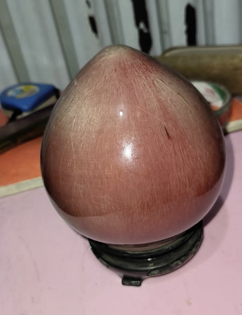 古玩陶瓷紅釉壽桃真品鑒賞圖