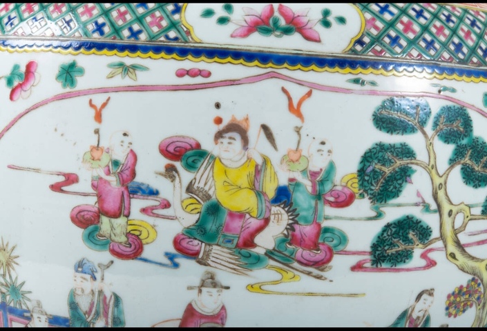 古玩陶瓷人物紋粉彩缸真品鑒賞圖