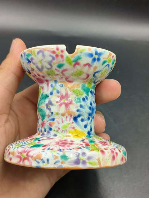 古玩陶瓷民國時期粉彩百花不落地紋燈座拍賣,當前價格900元