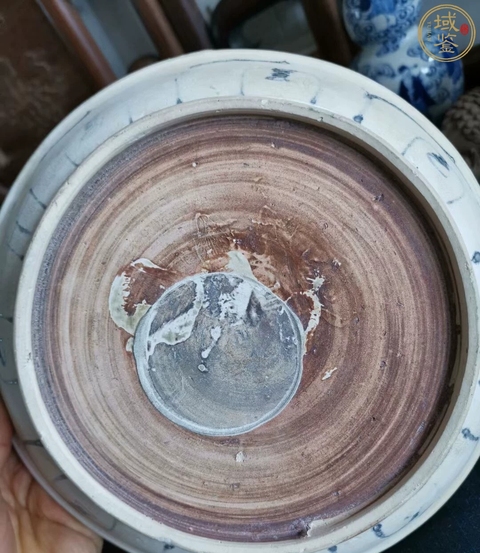 古玩陶瓷明早期安南窯青花花卉紋盤真品鑒賞圖