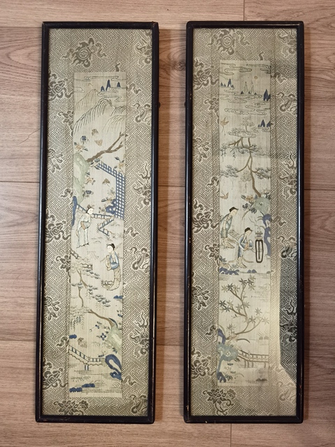 古玩雜項(xiàng)清中期刺繡人物條屏一對(duì)拍賣，當(dāng)前價(jià)格7200元