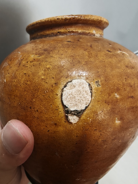 古玩陶瓷唐代黃釉罐真品鑒賞圖