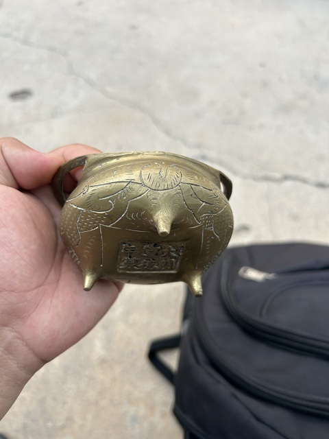 古玩銅器爐子真品鑒賞圖
