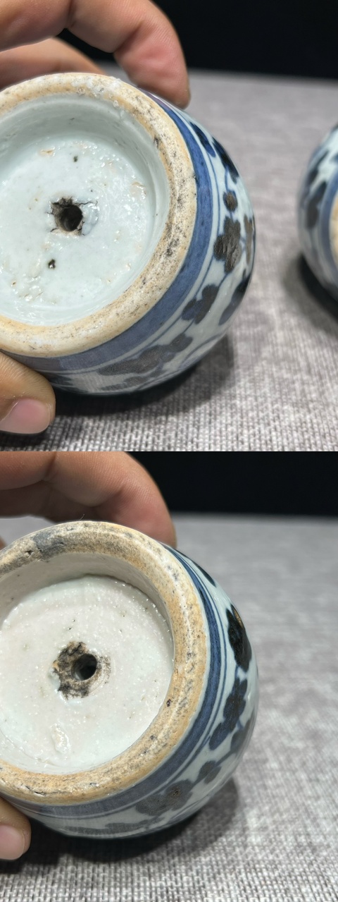 古玩陶瓷清中晚.青花花卉紋燭臺一對(可做鎮(zhèn)紙、香插、底座)拍賣，當前價格588元