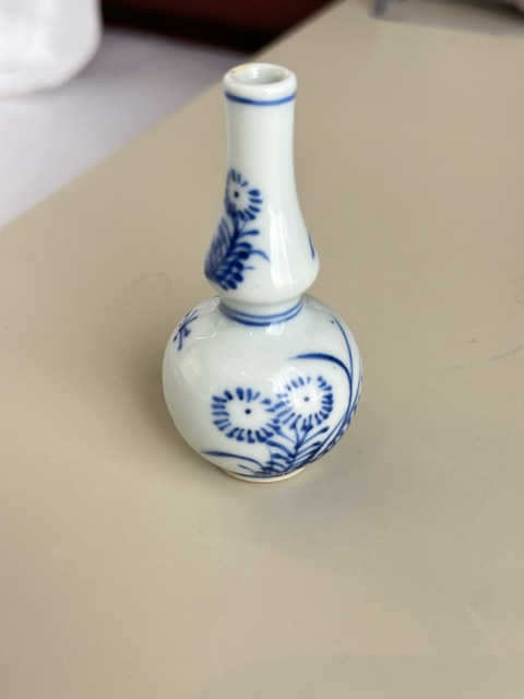 古玩陶瓷青花花卉紋葫蘆瓶，疑似復窯真品鑒賞圖