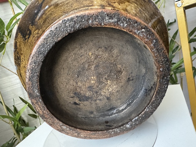 古玩陶瓷黃釉刻花撇口瓶真品鑒賞圖