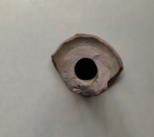 古玩陶瓷越窯青瓷油燈拍賣,當(dāng)前價(jià)格0元