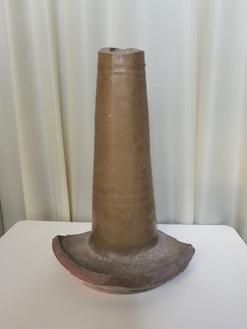 古玩陶瓷越窯青瓷油燈拍賣,當(dāng)前價(jià)格0元