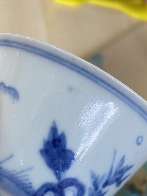 古玩陶瓷青花花卉紋杯真品鑒賞圖