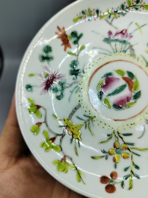古玩陶瓷同治細(xì)路粉彩盤真品鑒賞圖