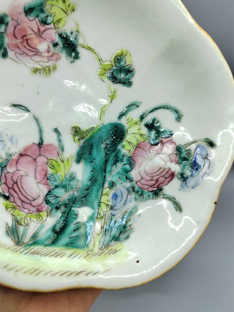 古玩陶瓷晚清洞石花鳥供盤真品鑒賞圖
