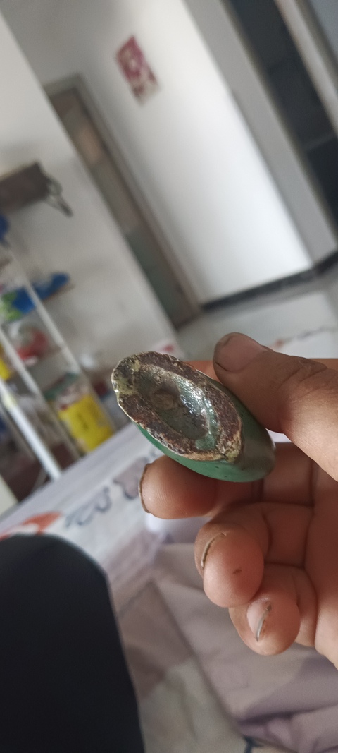 古玩陶瓷綠釉鼻煙壺真品鑒賞圖