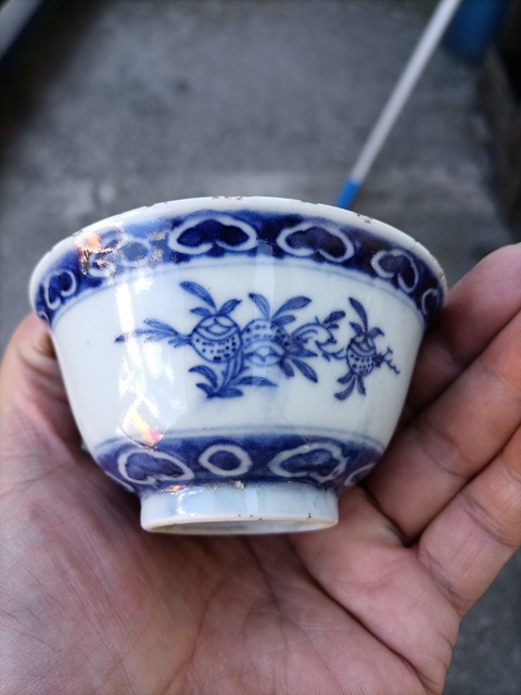 古玩陶瓷青花三多紋杯拍賣,當前價格999元