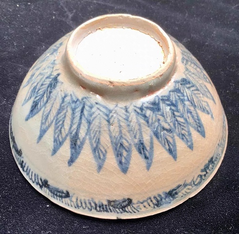 古玩陶瓷海水法螺青花碗真品鑒賞圖