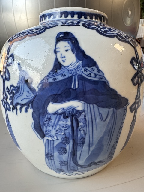 古玩陶瓷青花罐真品鑒賞圖