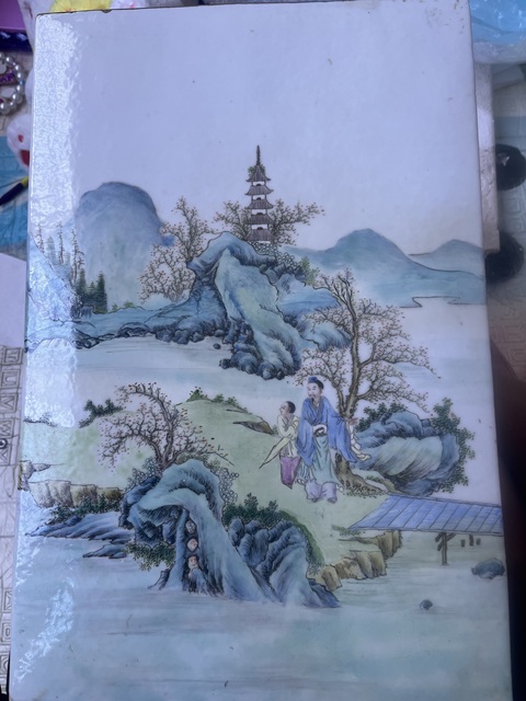 古玩陶瓷粉彩山水人物瓷板真品鑒賞圖