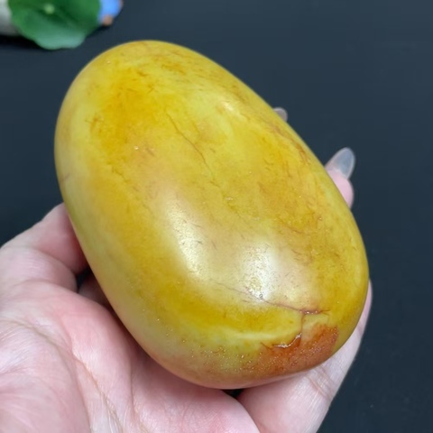 古玩玉器4天然和田玉把件  （未打孔）配簽定證書拍賣，當(dāng)前價(jià)格588元