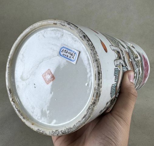 古玩陶瓷淺絳彩博古圖帽筒真品鑒賞圖