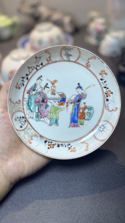 古玩陶瓷乾隆細路廣彩盤真品鑒賞圖