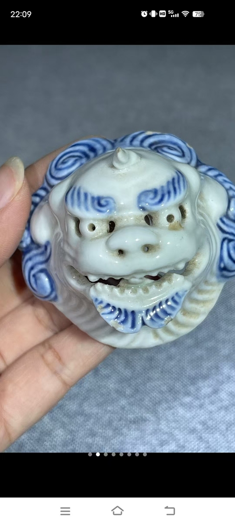 古玩陶瓷日本明治青花香薰真品鑒賞圖