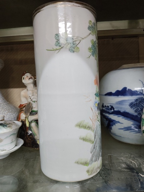 古玩陶瓷粉彩花鳥紋帽筒真品鑒賞圖