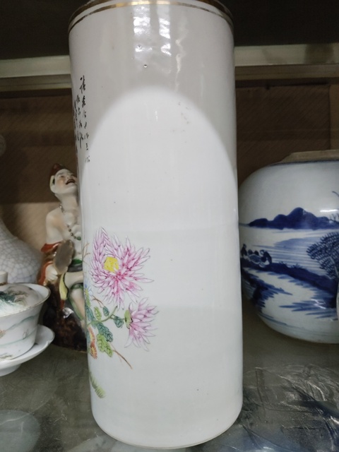 古玩陶瓷粉彩花鳥紋帽筒真品鑒賞圖