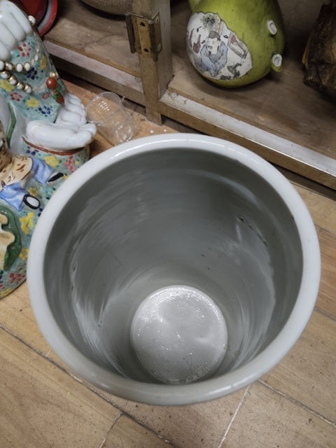 古玩陶瓷粉彩花鳥紋帽筒真品鑒賞圖