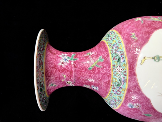 古玩陶瓷粉彩瓶真品鑒賞圖