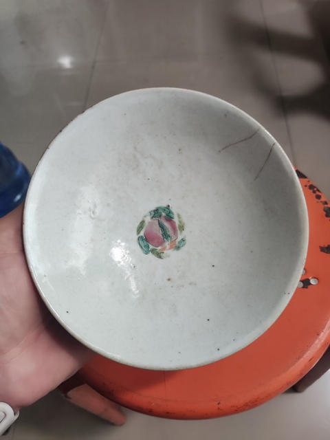古玩陶瓷花間吉語紋粉彩碗真品鑒賞圖