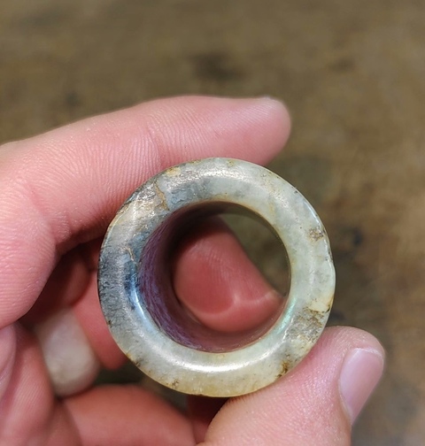 古玩玉器岫玉雕“素紋扳指”真品鑒賞圖