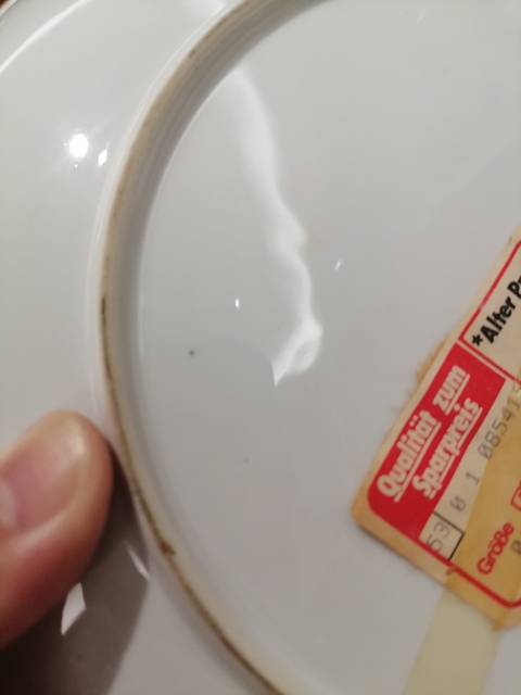 古玩陶瓷花卉紋盤真品鑒賞圖