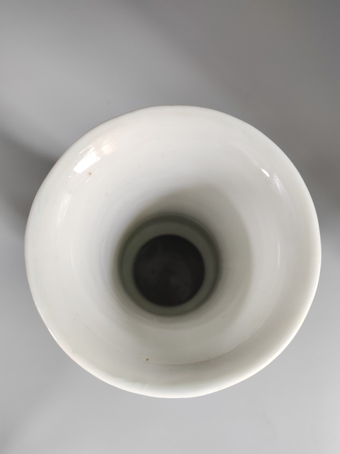 古玩陶瓷青花花觚真品鑒賞圖