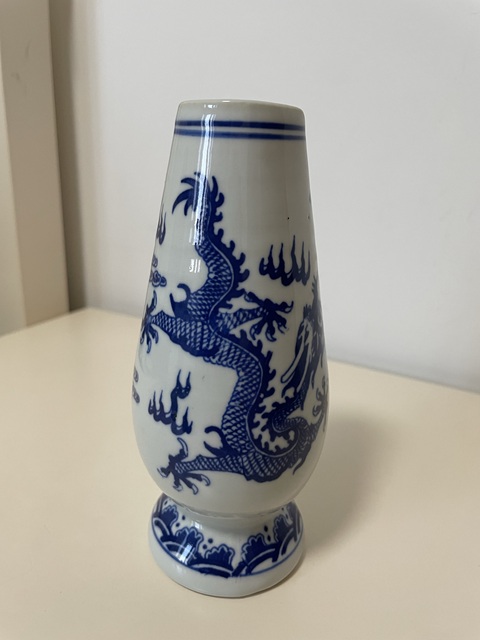 古玩陶瓷玉米瓶拍賣,當前價格2688元