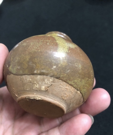 古玩陶瓷宋元時期洪塘窯黃褐釉茶入真品鑒賞圖