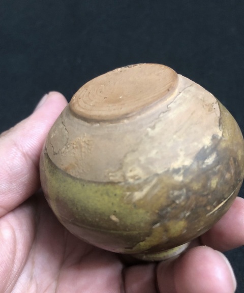 古玩陶瓷宋元時期洪塘窯黃褐釉茶入真品鑒賞圖