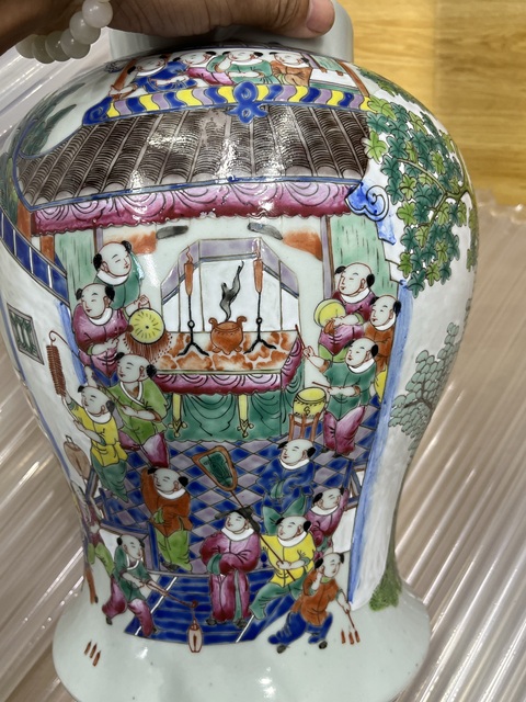 古玩陶瓷百子鬧春圖粉彩將軍罐真品鑒賞圖