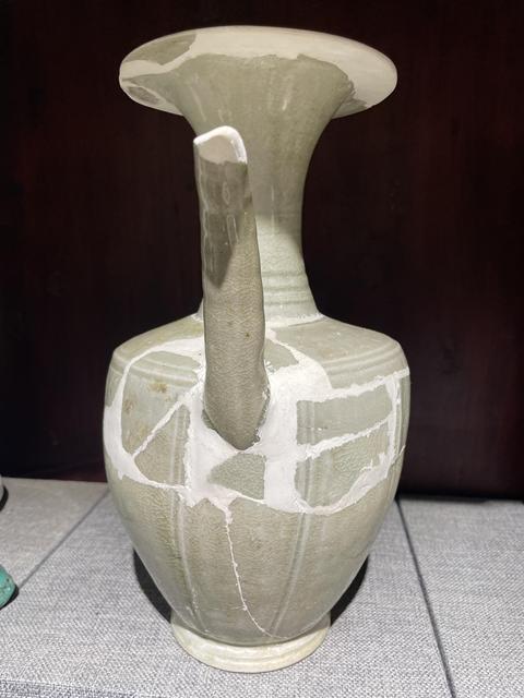 古玩陶瓷北宋，青瓷執壺拍賣，當前價格5200元