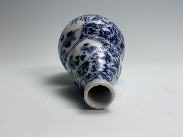 古玩陶瓷清晚期·青花人物紋葫蘆瓶拍賣,當前價格732元