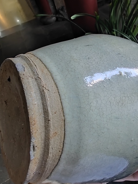 古玩陶瓷華寧窯白釉窯變酒壺真品鑒賞圖