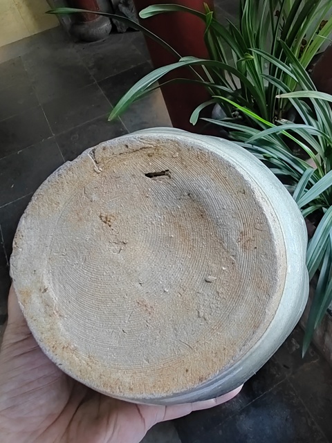 古玩陶瓷華寧窯白釉窯變酒壺真品鑒賞圖