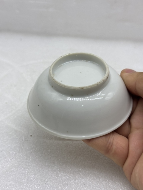 古玩陶瓷花鳥紋粉彩盤真品鑒賞圖