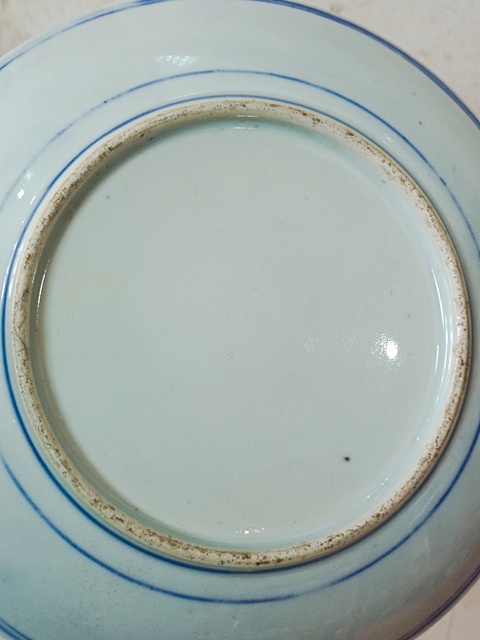 古玩陶瓷花果紋青花盤真品鑒賞圖
