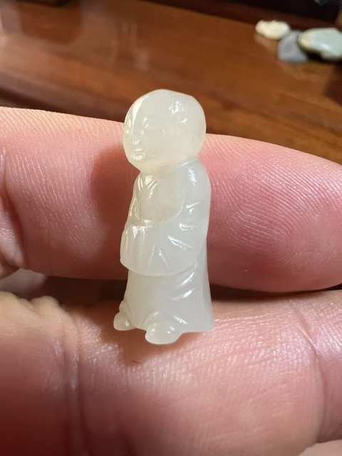 古玩玉器和田玉童子真品鑒賞圖
