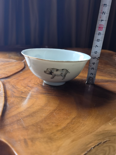 古玩陶瓷民國豬豬紋茶圓拍賣,當前價格500元
