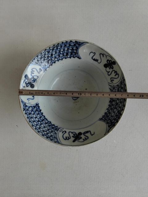 古玩陶瓷青花八寶紋折腰碗拍賣,當前價格680元