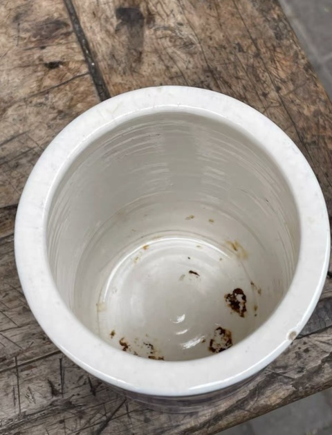 古玩陶瓷山水紋青花筆筒真品鑒賞圖