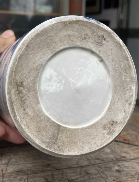 古玩陶瓷山水紋青花筆筒真品鑒賞圖