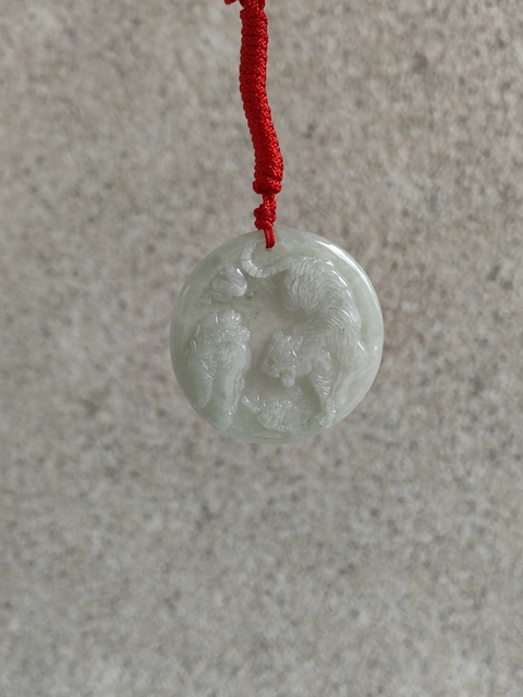 古玩玉器天然翡翠雕“虎牌”真品鑒賞圖