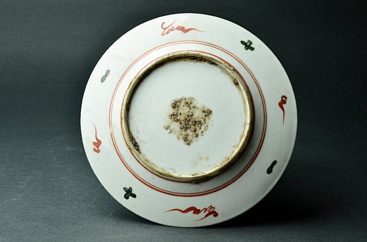古玩陶瓷明代晚期漳州窯花鳥紅綠彩盤真品鑒賞圖